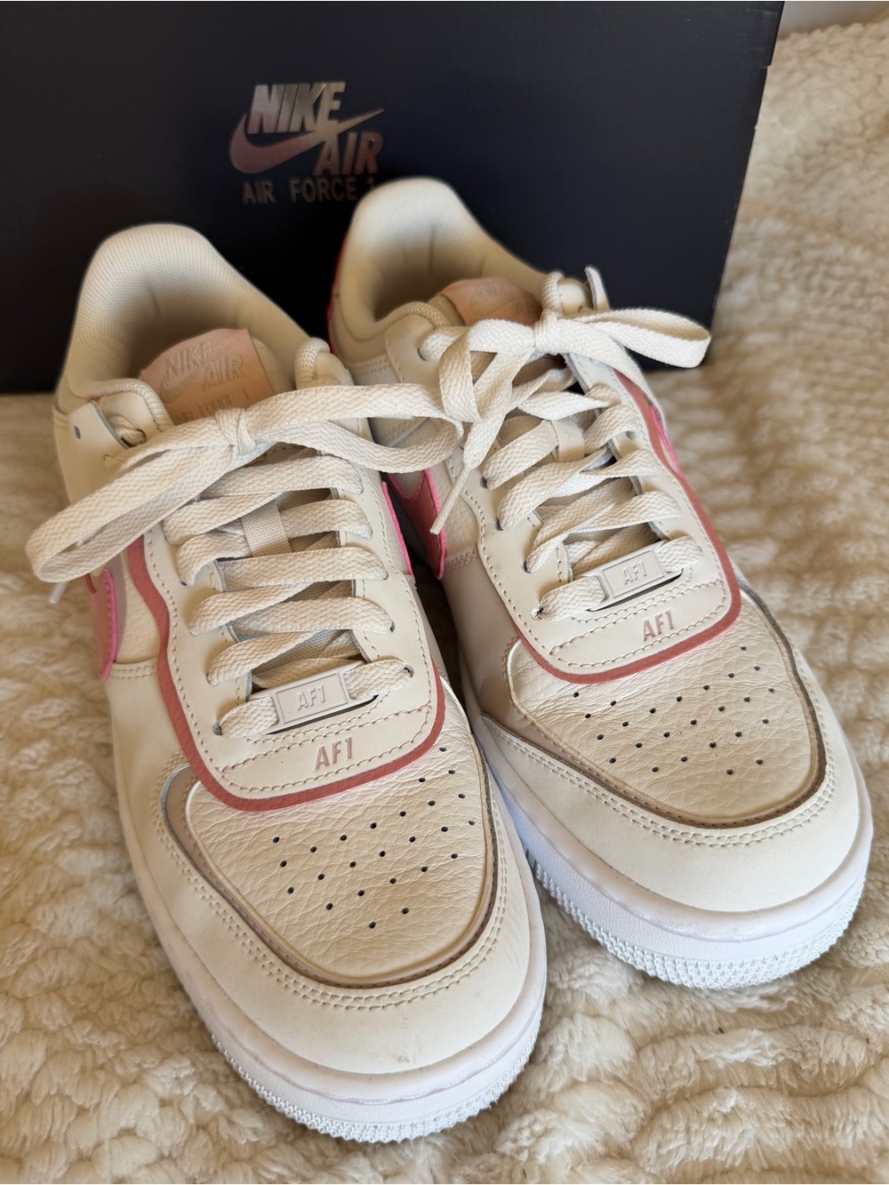 Women’s Nike AF1 Shadow - Phantom/Red/Stardust
